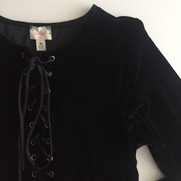 Nasty Gal Cities in Dust velvet lace up dress - Picture 5 of 8